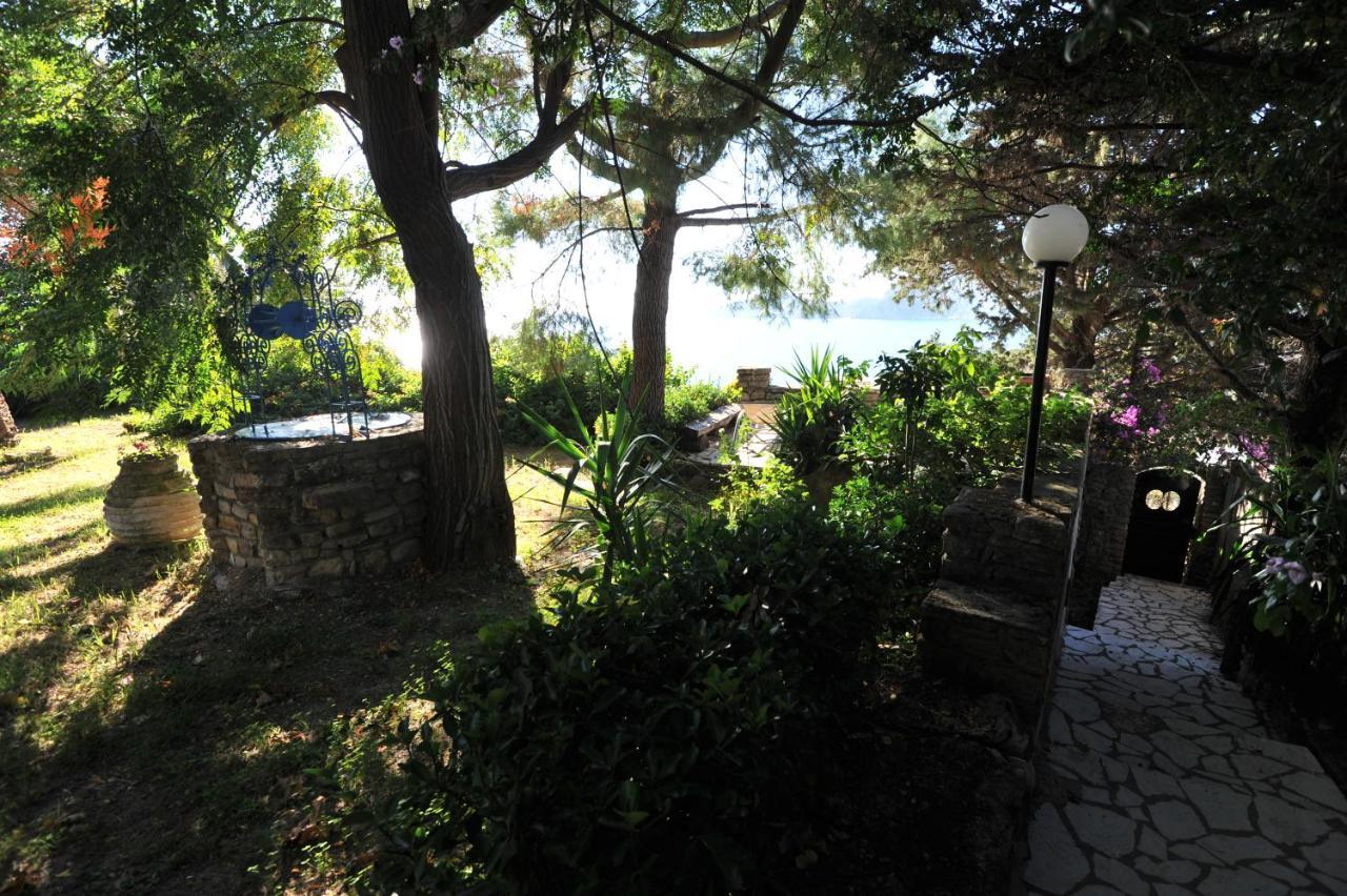 Villa Theodora View Apartments Zeys Agios Georgios Pagon Extérieur photo